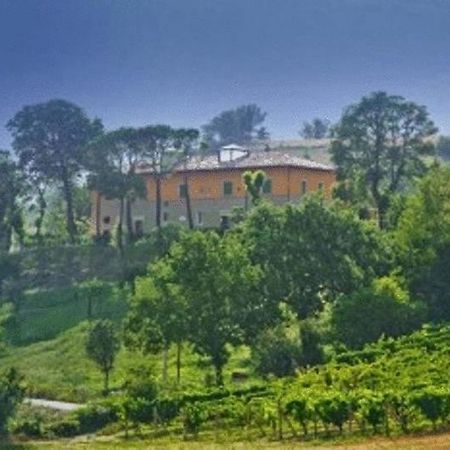 Relais Villa Fornari كاميرينو المظهر الخارجي الصورة
