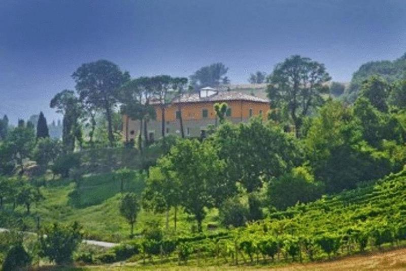 Relais Villa Fornari كاميرينو المظهر الخارجي الصورة