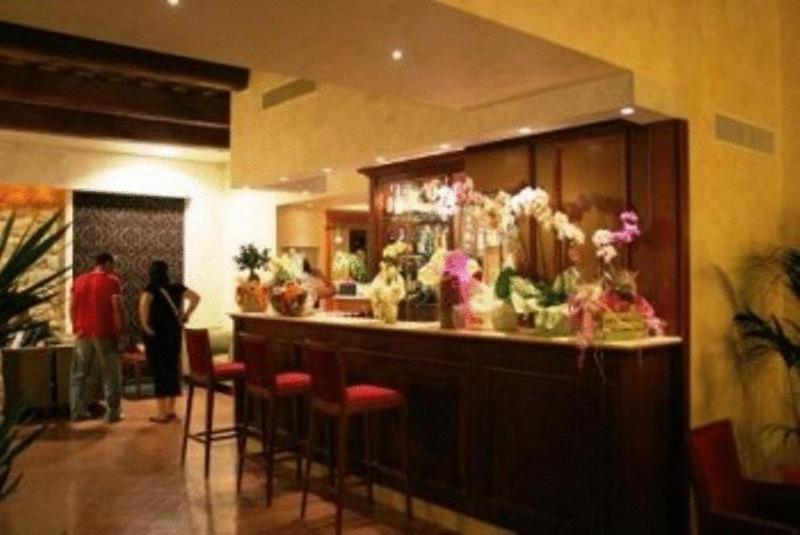 Relais Villa Fornari كاميرينو المظهر الخارجي الصورة