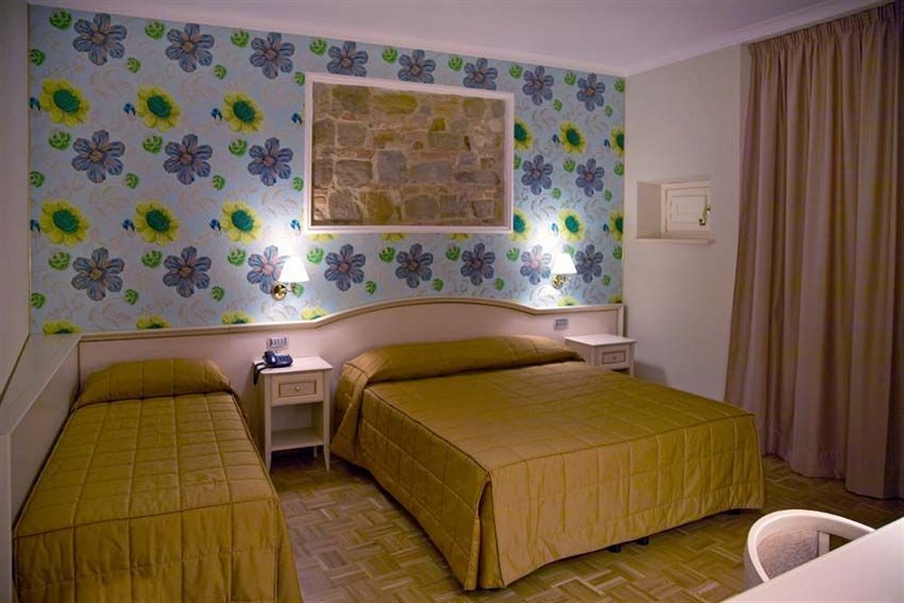 Relais Villa Fornari كاميرينو المظهر الخارجي الصورة